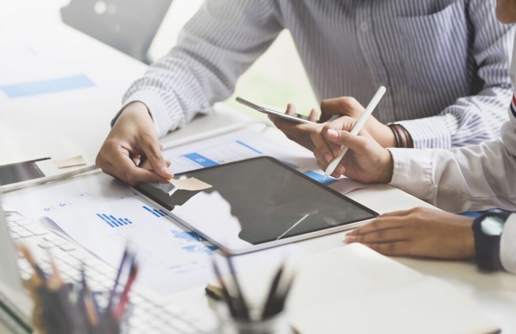 Why Traditional Business Sales Fail